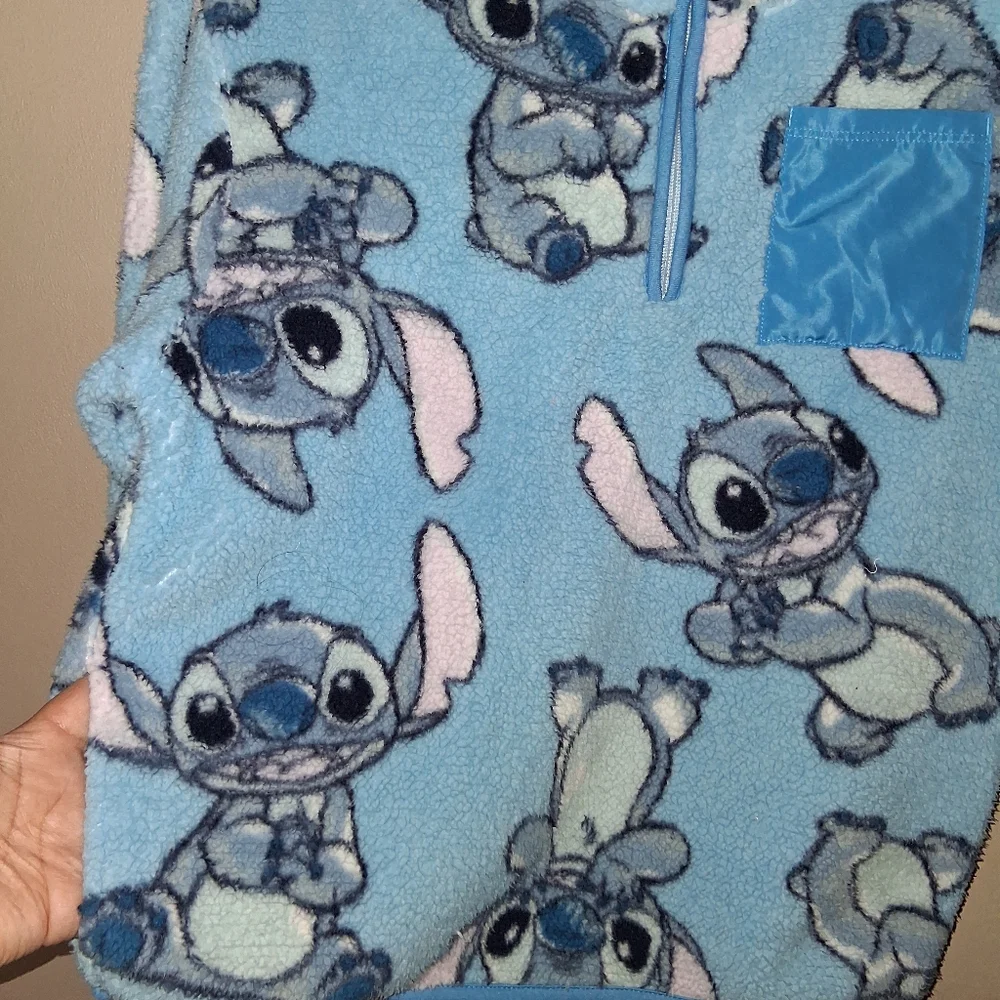 Disney Stitch Blue and Pink Fleece Jacket - Picture 6 of 7
